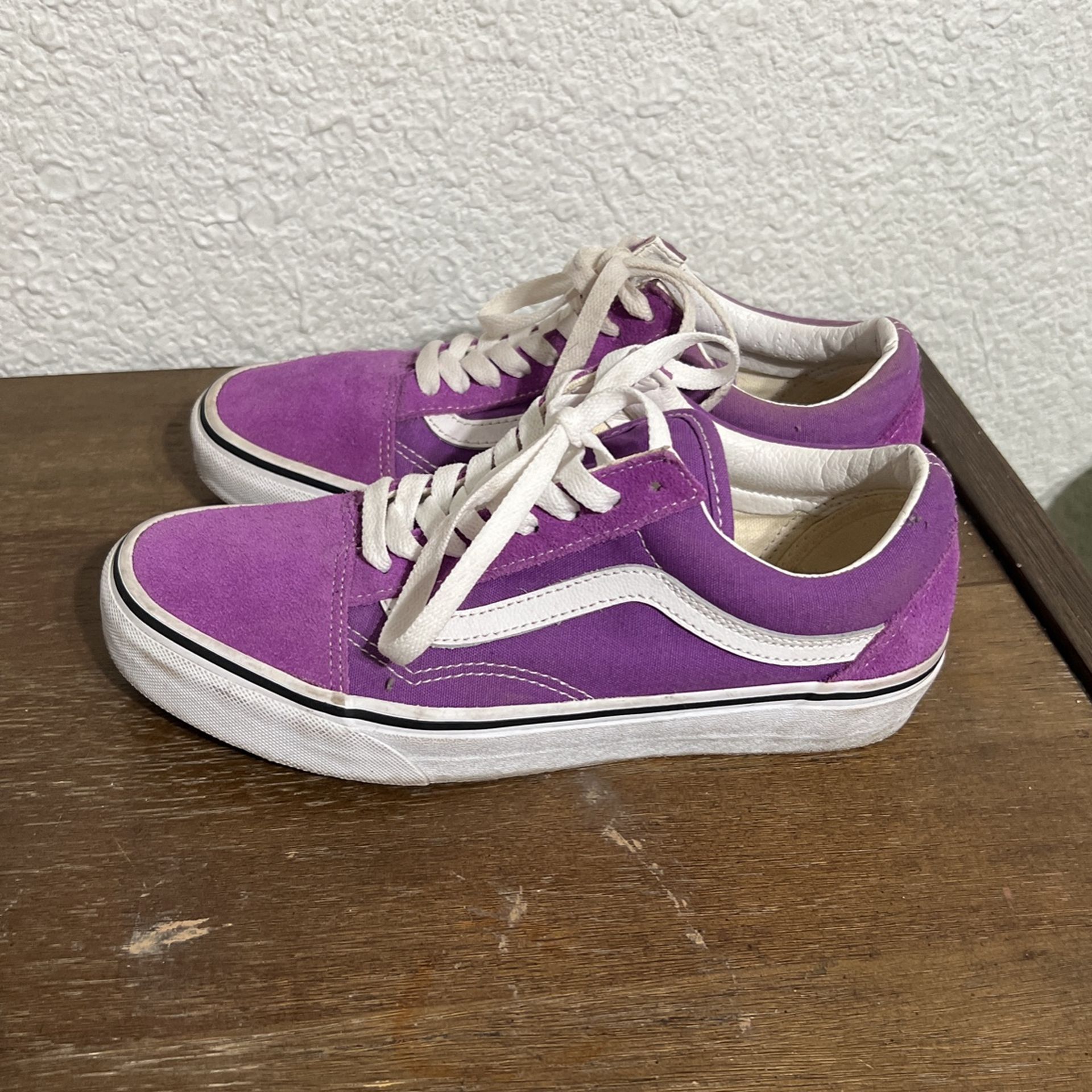 Vans 