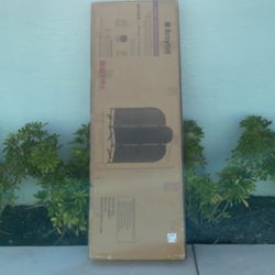 Wicker Privacy Screen * BRAND NEW IN BOX*