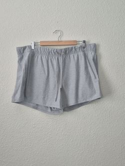 Athletic Works Women's Gray Knit Athletic Shorts 3XL 3.5" Inseam Drawstring
