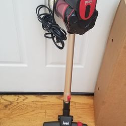 New ASi       Vacuum With AMAZING Water Tank    WORKS EXCELLENT  In The Box 