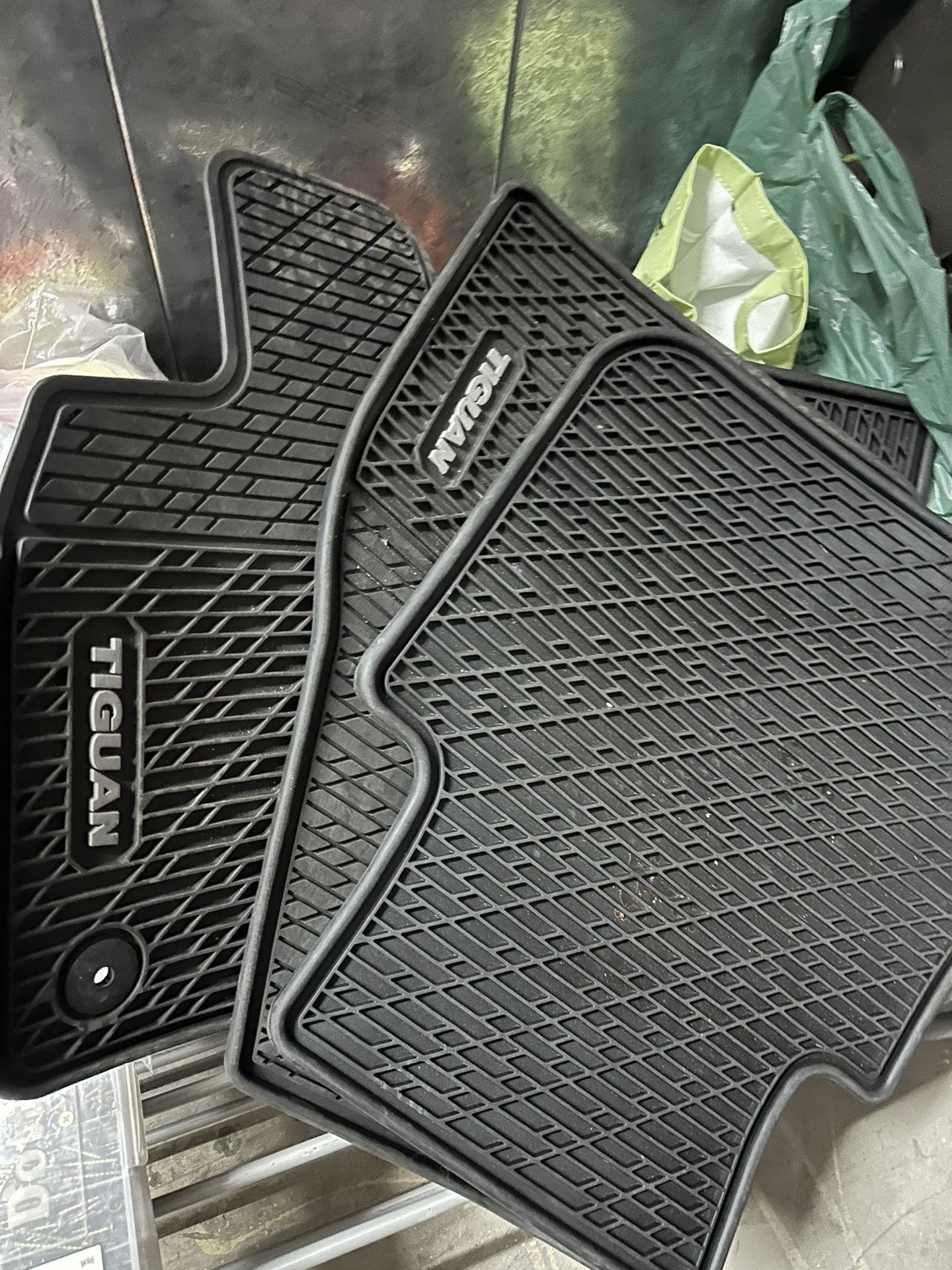 Tiguan mats