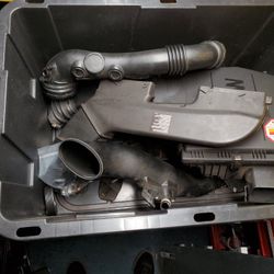 Bmw 335xi Stock Air Intake System