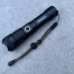 Snap On Tools Rechargeable LED high-power Flashlight USB-C Black Snap-On Racing   Happy to answer any questions you may have! Thanks!