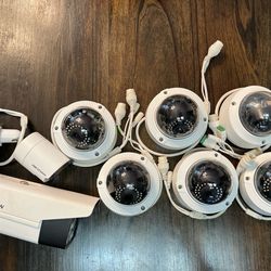 HD HIKVISION DS-7616NI-E2/16P NVR and 8 Cameras