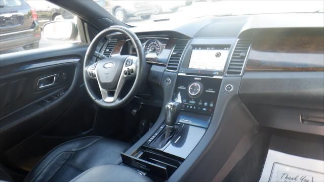 2018 Ford Taurus
