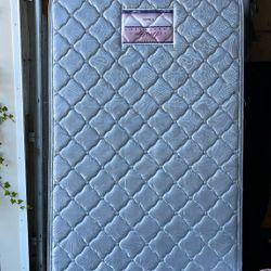 Mattress & Box Spring 