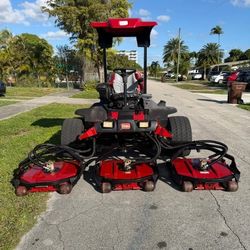 Toro Groundsmaster 4500D Diesel Rotary Lawn Mower hrs 5 Decks 9' cut $19,499. ob