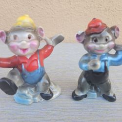 Vintage 1950s Anthropomorphic Bear Salt & Pepper Shakers