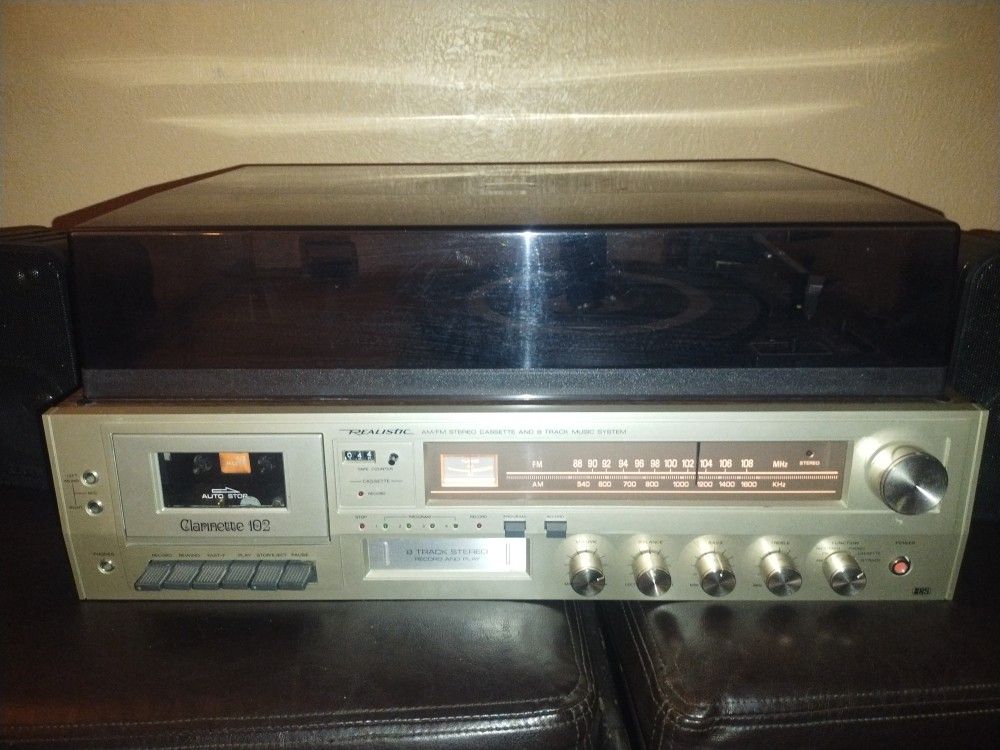 Realistic Clarinette 102 AM/FM Cassete 8Track Turntable