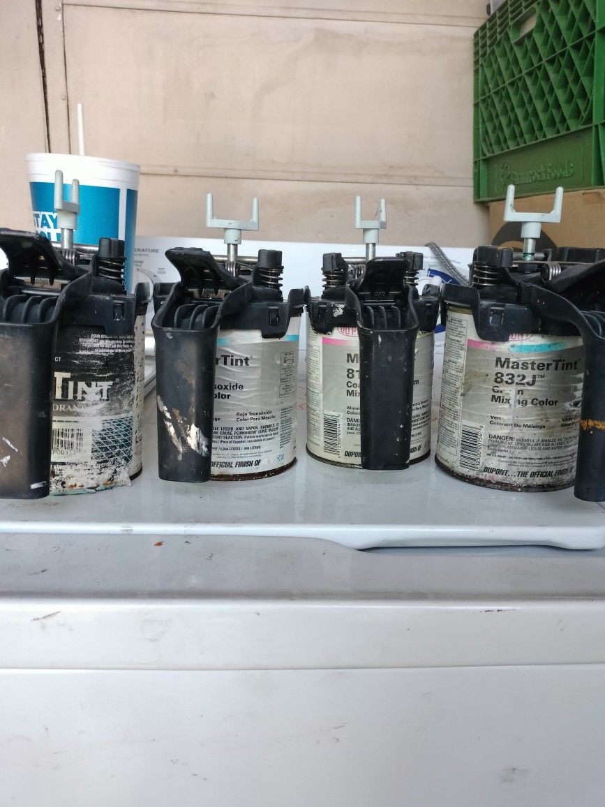 Paint And Pour Spout