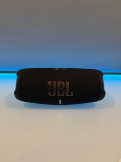 JBL Charge 5
