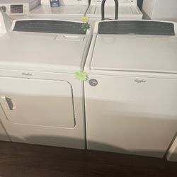 Whirlpool Washer and Dryer Set 