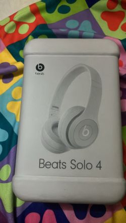 Beats Solo 4 Headphones