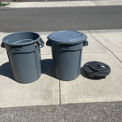 Brute Trash Cans With Roller