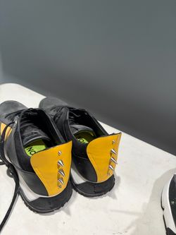 Fendi  shoes size 8