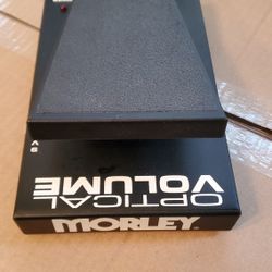 Morley Opical Volume Pedal For Guitar w/box