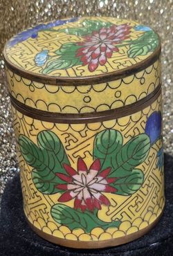 VINTAGE CHINESE CLOISONNÉ ENAMEL COVERED TRINKET TEA TOBACCO JAR