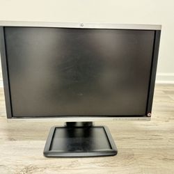 22” HP Monitor