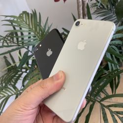iPhone 8 Factory Unlocked All Carriers - Mexico - International

