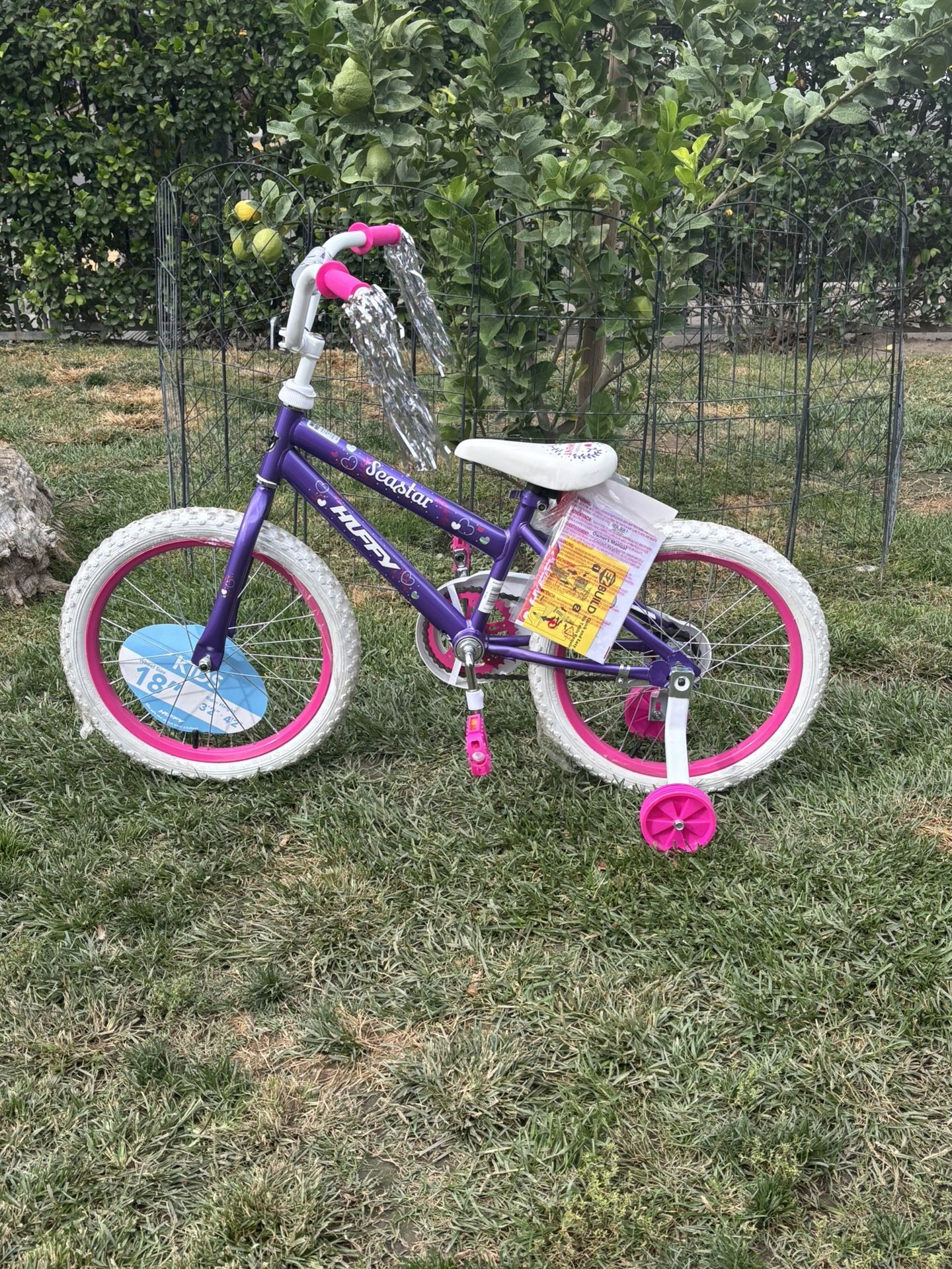 18 INCH GIRLS HUFFY SEASTAR BIKE