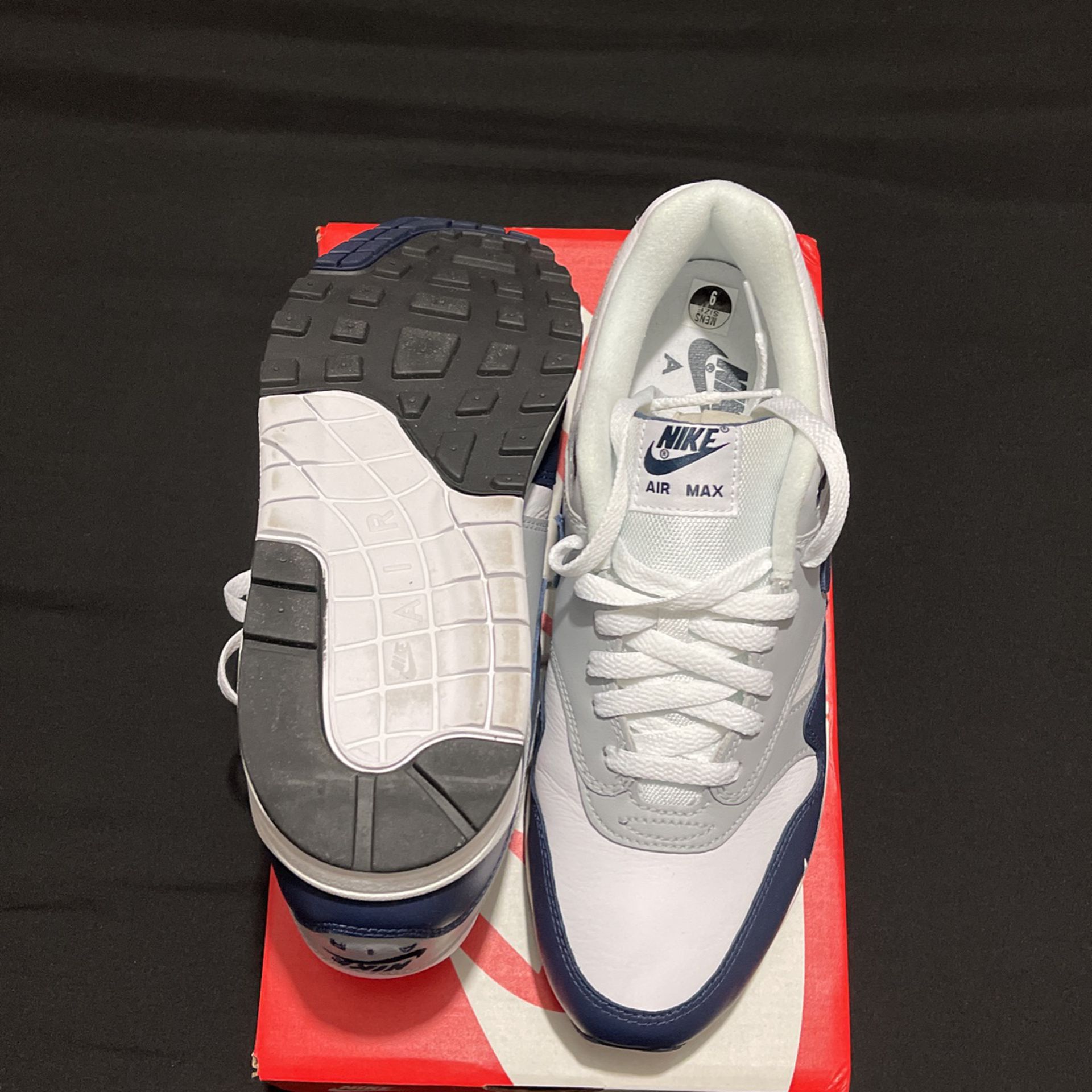 2021 Air Max 1 LV8 Obsidian for Sale in Fresno, CA - OfferUp