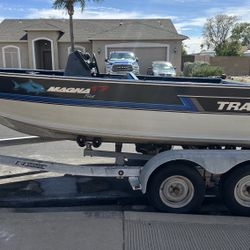 Tracker Magna 17