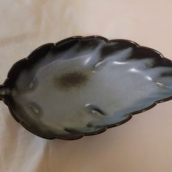 Frankara Pottery Blue Brown Leaf Trunket Dish 225.  Brand New!