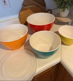 Colorful Ceramic Mixing Bowl Set with Lids