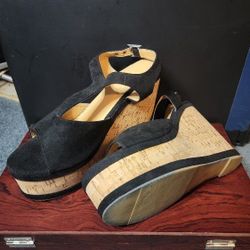 size8½ Black Suede High Heel Wedges