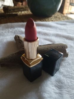 Perfect Azalea Brand New Lipstick 
