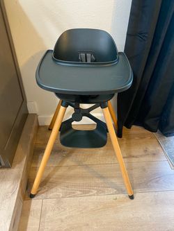 Lalo highchair with booster conversion seat