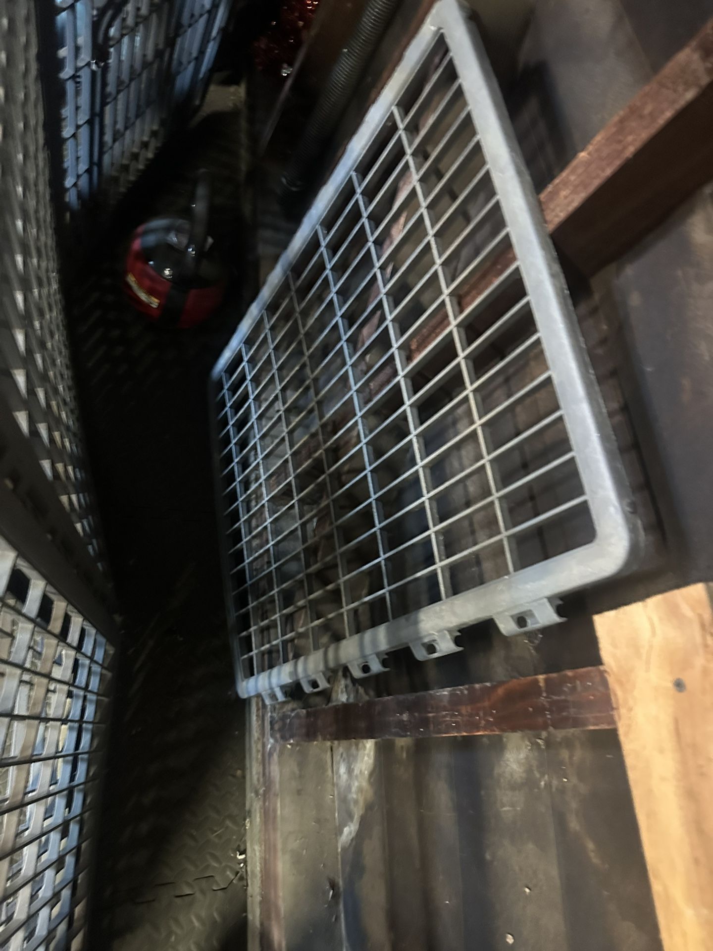 Pet gate Free