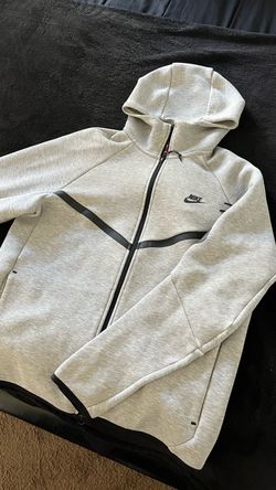 Nike Modern Heather Grey Tech Fleece Windrunner