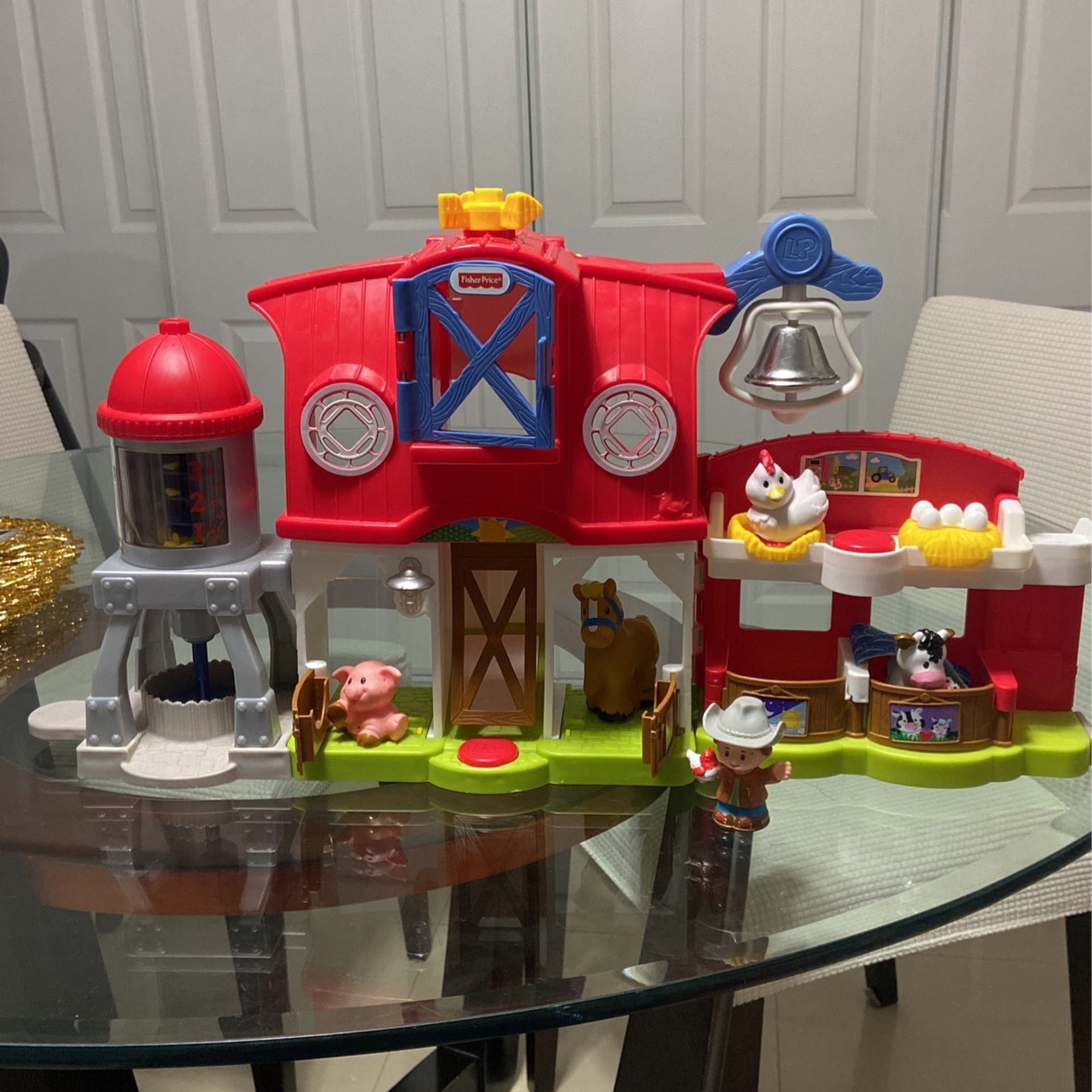 Fisher-Price Little People Caring for Animals Farm Playset Electronic Toddler Learning Toy