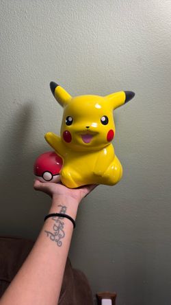 Pikachu Coin Bank 