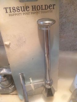 Toilet paper holder