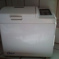 Oster BREAD MAKER