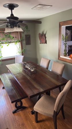 Dinning table