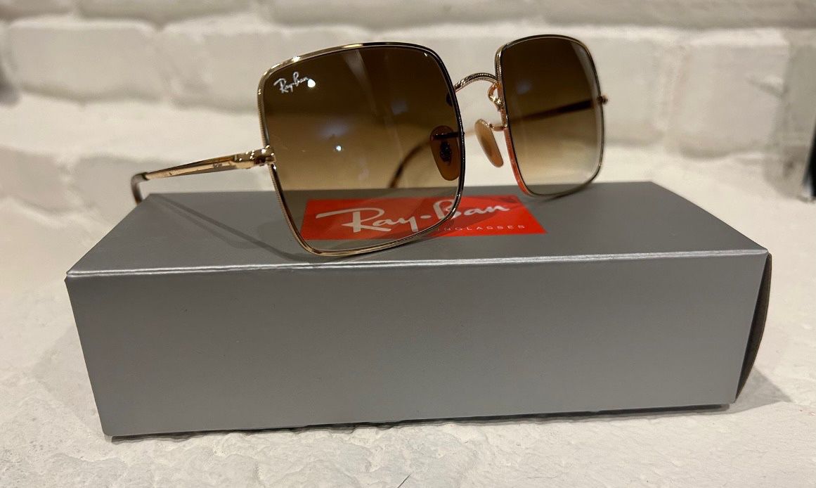 NEW RAY-BAN 1971 Gold Frame With Brown Lens
