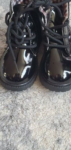 2 Pairs Of Toddler Girl Shoes