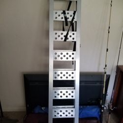 Harbor Freight Aluminum ramps. 