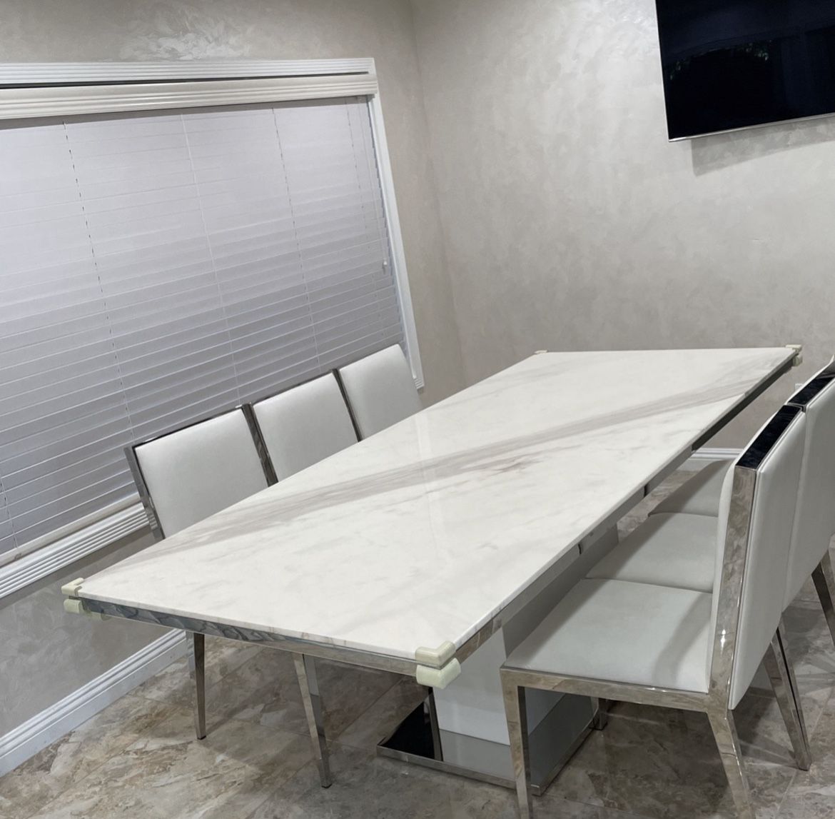 Modani Dining Table & 6 Chairs ,Buffet
