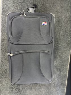 American Tourister Black Softside Rolling Suitcase / Carry-On Bag
