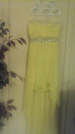 Cute yellow dress