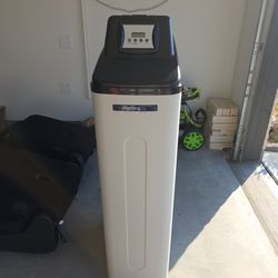 Ispring Water Softner