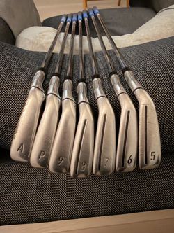 Taylormade sim2 max irons A - 5