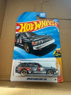 Super treasure hunt Hot Wheels Nissan Maxima Drift Car #225/250