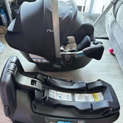 NUNA Baby Car Seat + Base