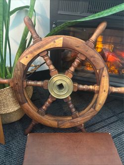 Wood ship wheel