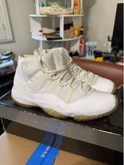 Jordan 11 retro Pearl size 10.5